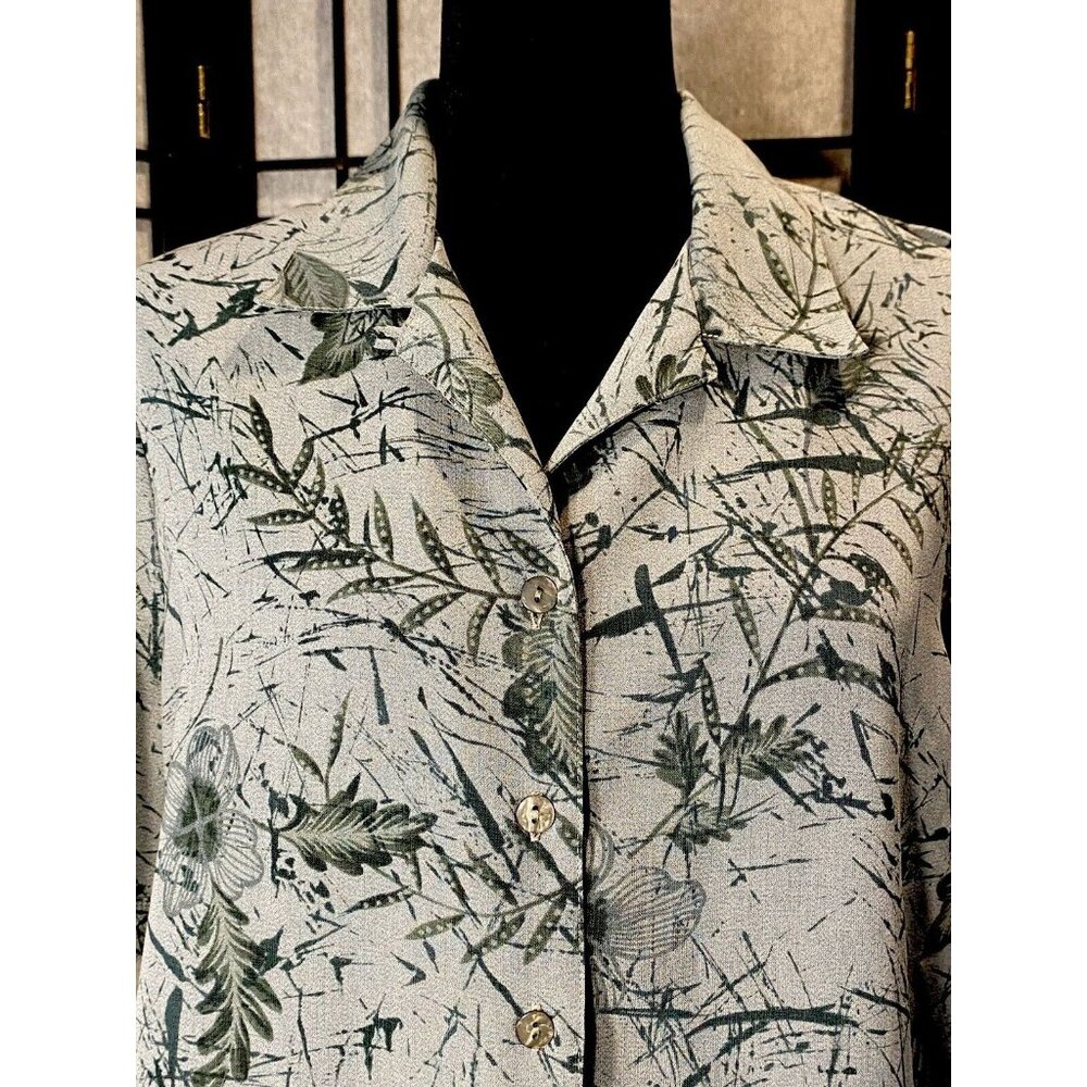 TanJay Casual button down Short Sleeve blouse size 12 P Olive Green VTG - Picture 2 of 9